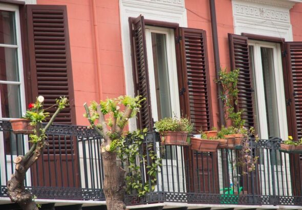 projekty-domow-parterowych-z-tarasem---inspiracje-i-porady-1